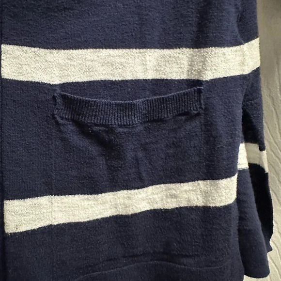 Old Navy Striped Cardigan Small - Picture 5 of 6